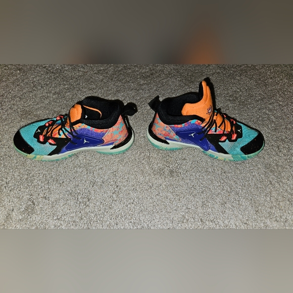 Jordan Zion  **no box** - Picture 3 of 5